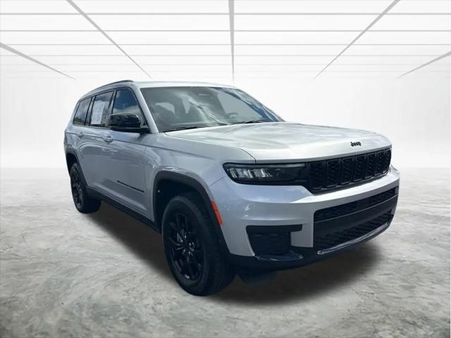 2025 Jeep Grand Cherokee L Altitude X 4x2