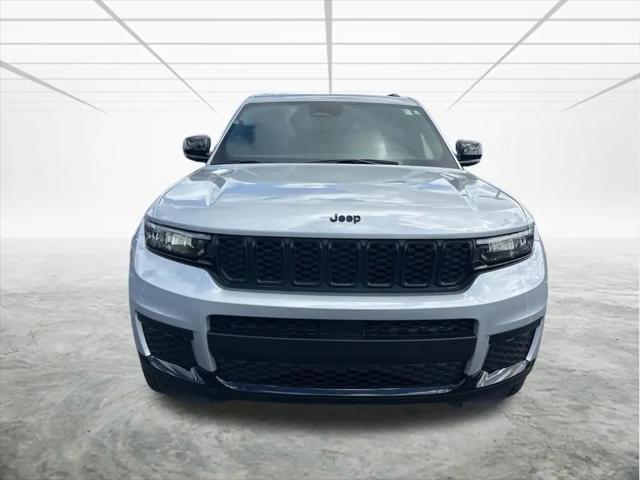 2025 Jeep Grand Cherokee L Altitude X 4x2