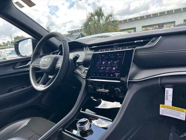 2025 Jeep Grand Cherokee L Altitude X 4x2
