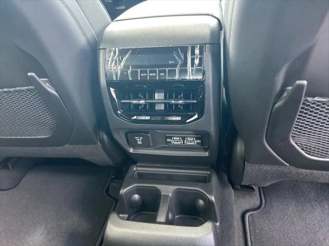 2025 Jeep Grand Cherokee L Altitude X 4x2