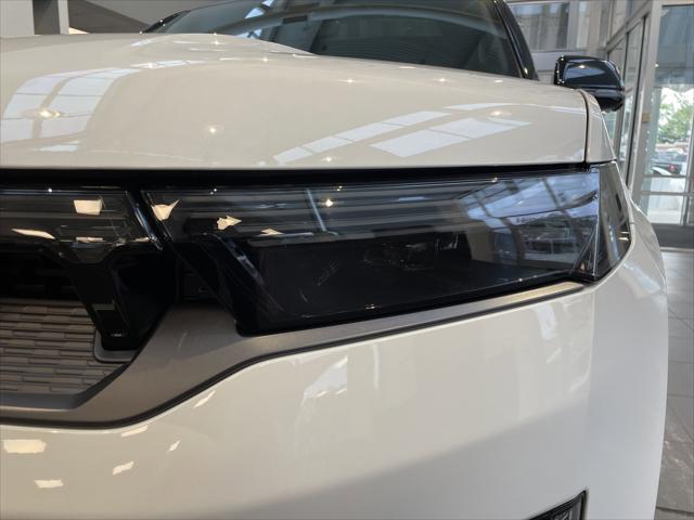 2026 Jeep Grand Wagoneer L 4x4