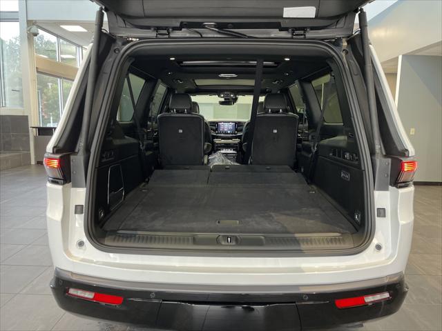 2026 Jeep Grand Wagoneer L 4x4