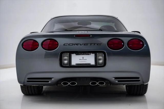 2003 Chevrolet Corvette Base