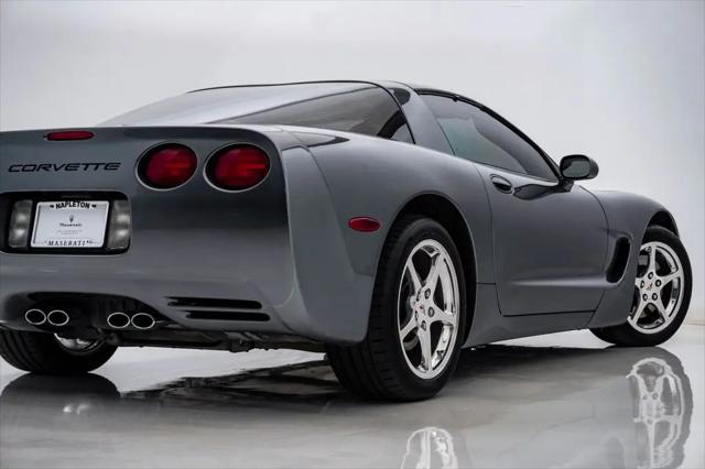 2003 Chevrolet Corvette Base