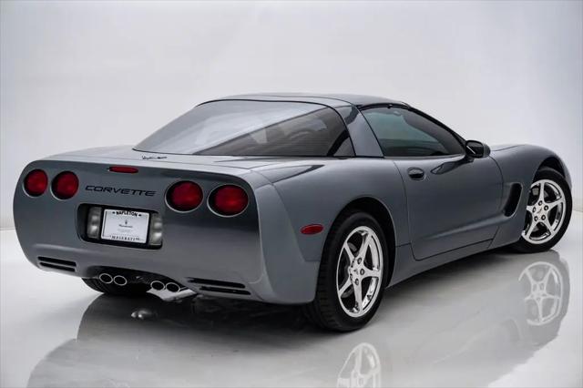 2003 Chevrolet Corvette Base