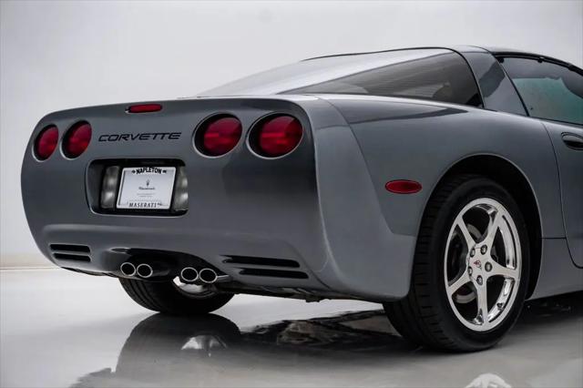 2003 Chevrolet Corvette Base