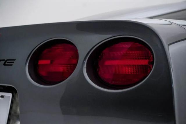 2003 Chevrolet Corvette Base
