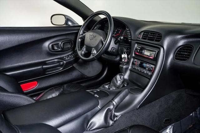 2003 Chevrolet Corvette Base