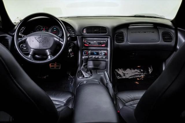 2003 Chevrolet Corvette Base