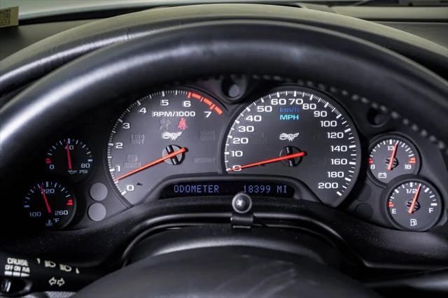 2003 Chevrolet Corvette Base