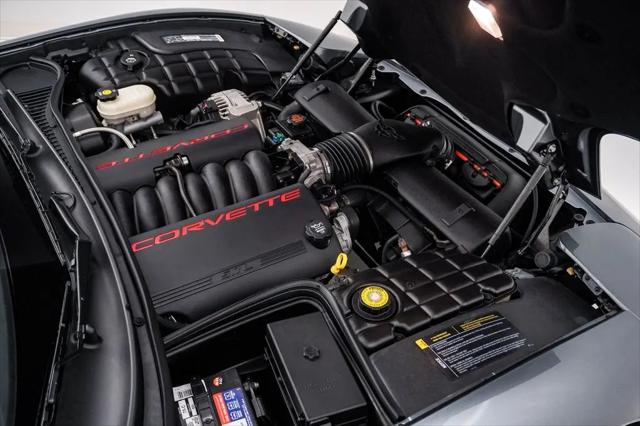 2003 Chevrolet Corvette Base