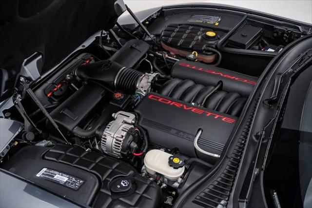 2003 Chevrolet Corvette Base
