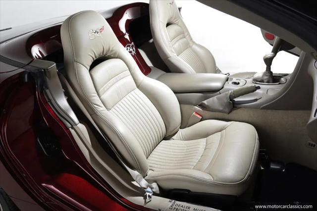 2003 Chevrolet Corvette Base
