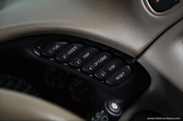 2003 Chevrolet Corvette Base