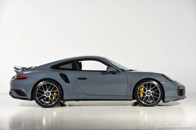 2018 Porsche 911 Turbo S