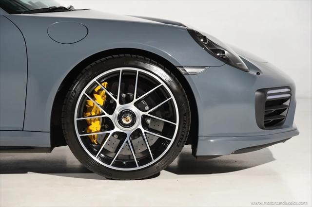 2018 Porsche 911 Turbo S