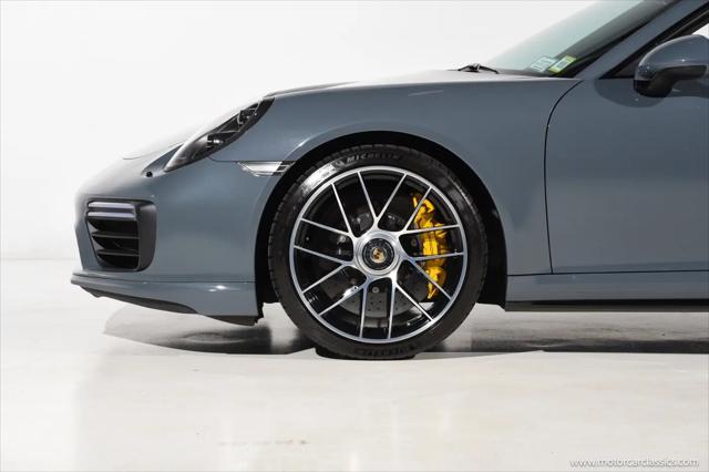 2018 Porsche 911 Turbo S