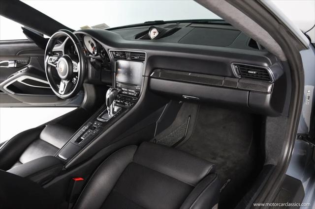 2018 Porsche 911 Turbo S