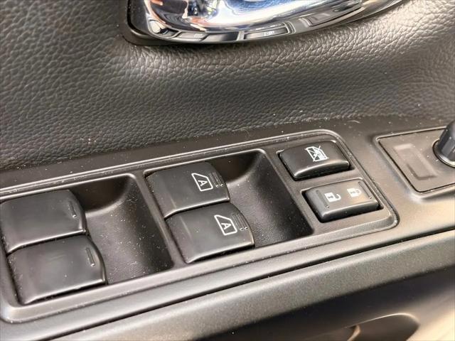 2024 Nissan Titan Crew Cab PRO-4X 4x4