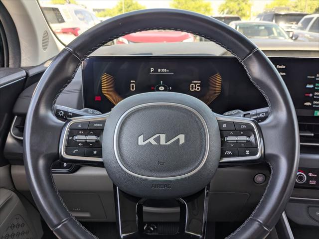 2025 Kia Carnival MPV LXS