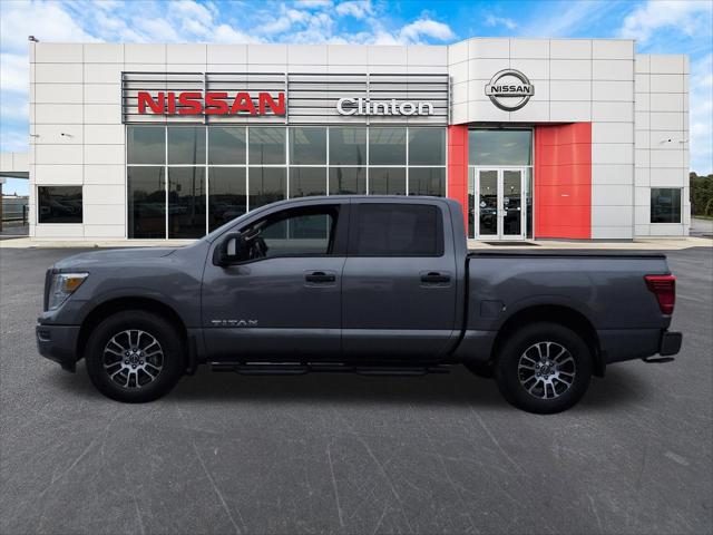 2024 Nissan Titan Crew Cab SV 4x4