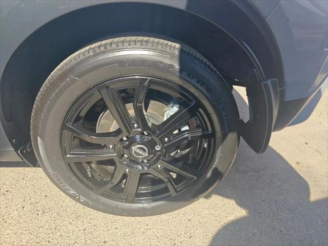 2024 Nissan Kicks SR Xtronic CVT