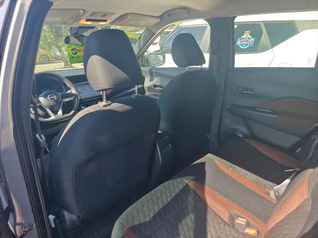 2024 Nissan Kicks SR Xtronic CVT