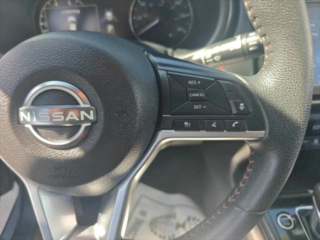 2024 Nissan Kicks SR Xtronic CVT