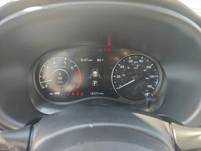 2024 Nissan Kicks SR Xtronic CVT