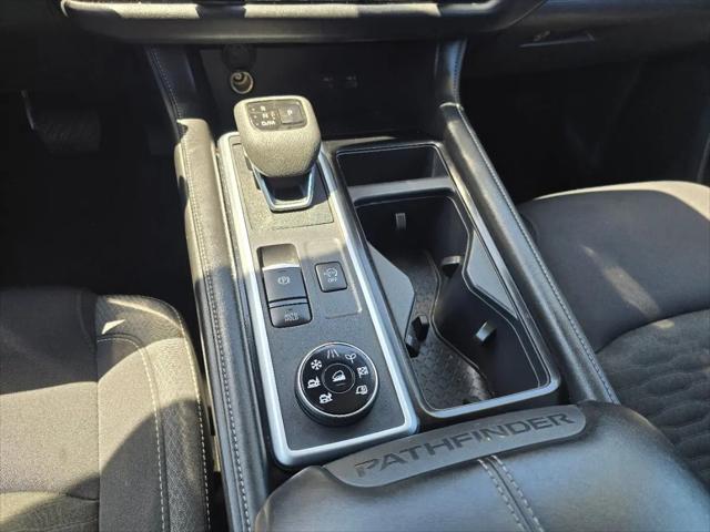 2025 Nissan Pathfinder SV 4WD