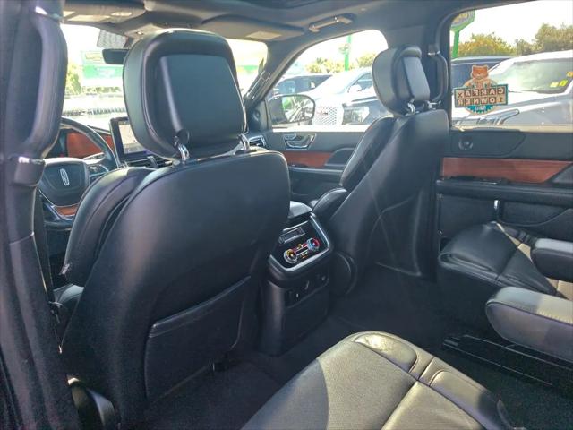 2019 Lincoln Navigator L Select