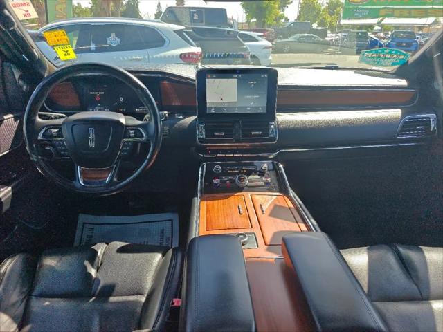 2019 Lincoln Navigator L Select