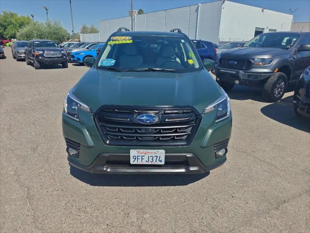 2023 Subaru Forester Premium