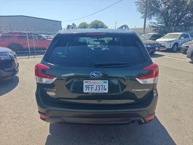 2023 Subaru Forester Premium