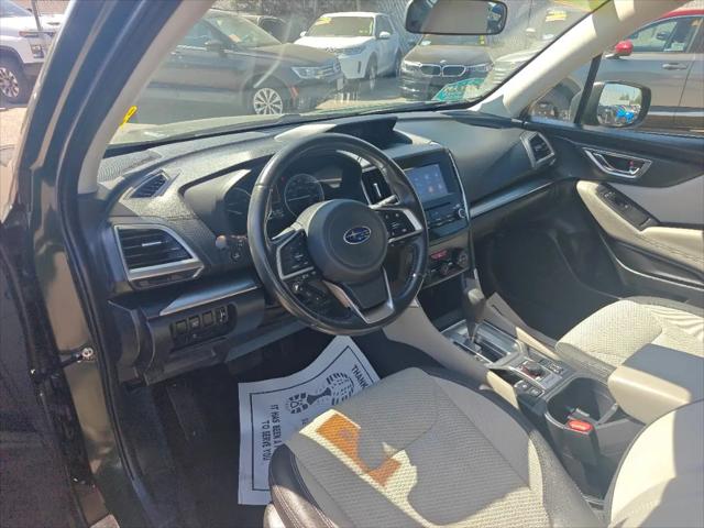 2023 Subaru Forester Premium