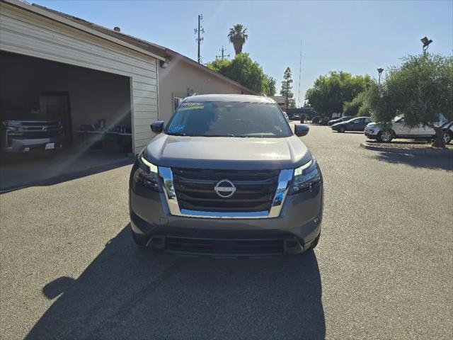 2025 Nissan Pathfinder SV FWD