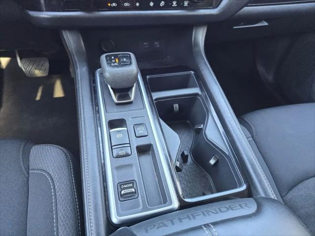 2025 Nissan Pathfinder SV FWD