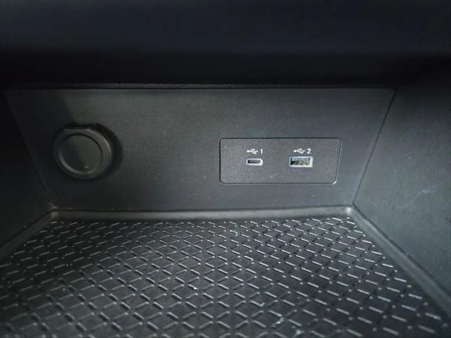 2025 Nissan Pathfinder SV FWD
