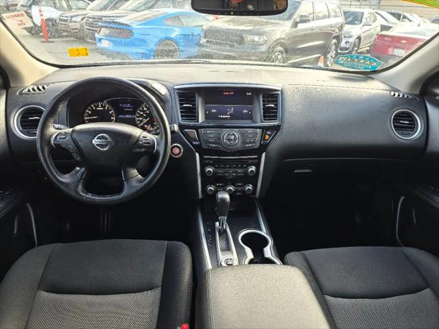 2020 Nissan Pathfinder SV 4WD