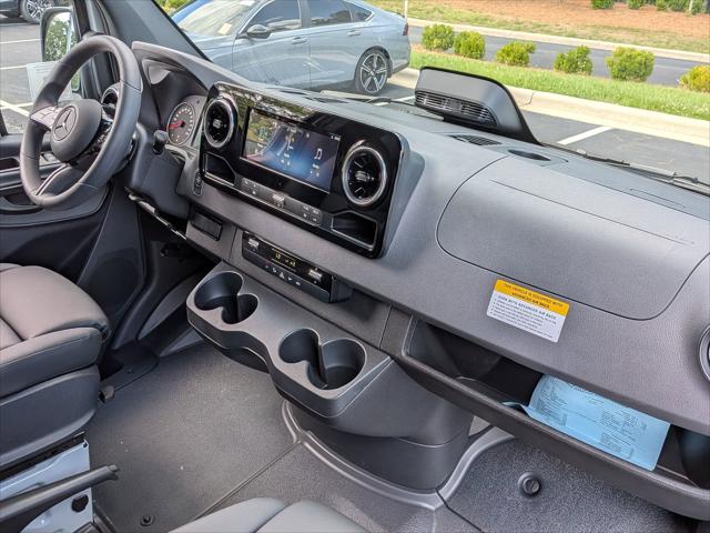 2025 Mercedes-Benz Sprinter 2500 Standard Roof 4-Cyl Diesel HO