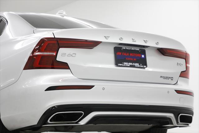 2022 Volvo S60 B5 Momentum