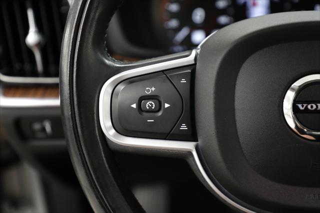 2022 Volvo S60 B5 Momentum