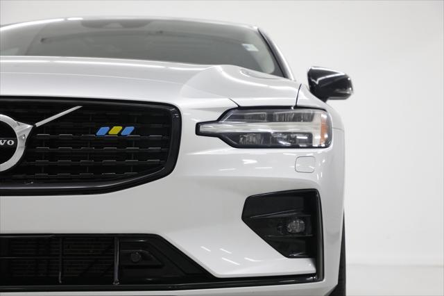 2022 Volvo S60 B5 Momentum