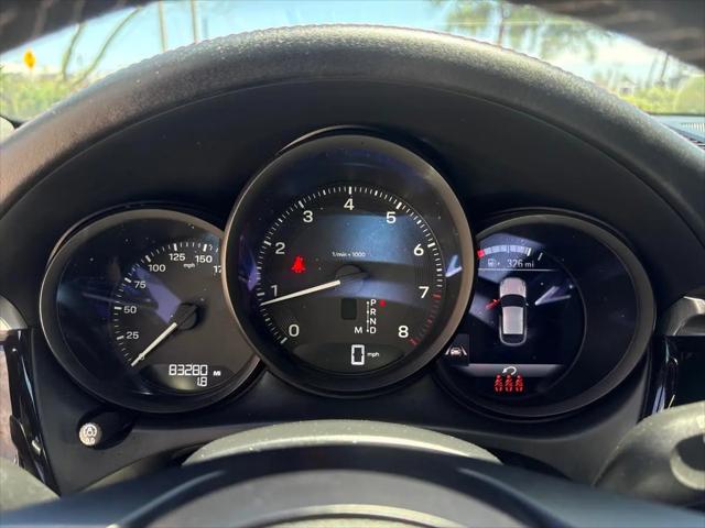 2022 Porsche Macan Macan