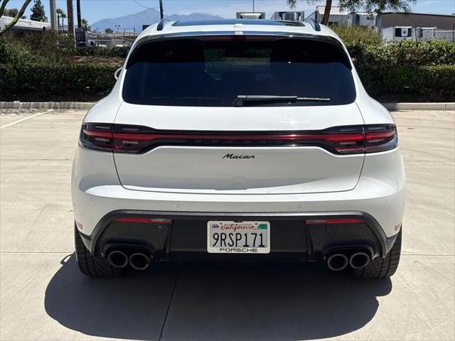 2022 Porsche Macan Macan