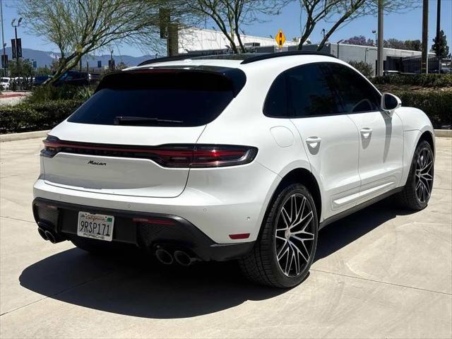 2022 Porsche Macan Macan