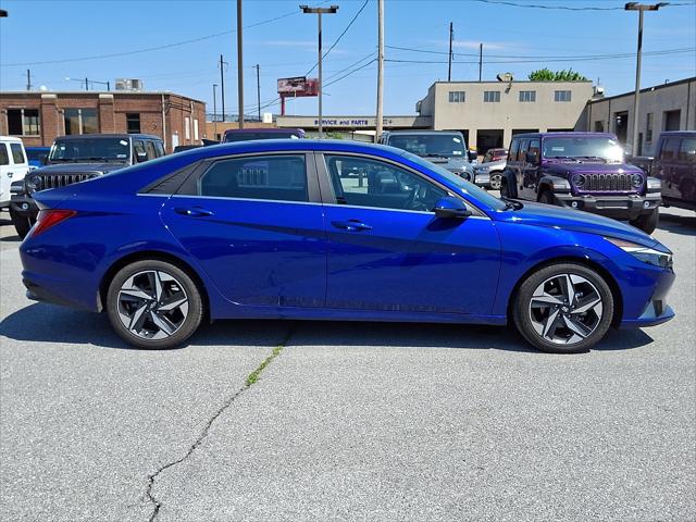 2022 Hyundai Elantra Limited