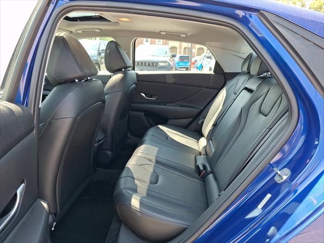 2022 Hyundai Elantra Limited