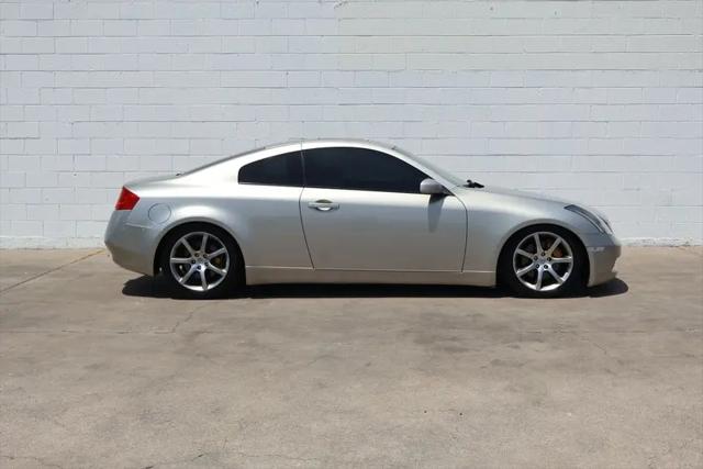 2003 INFINITI G35 Base w/6 Speed Manual