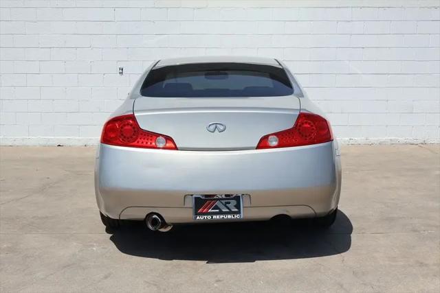 2003 INFINITI G35 Base w/6 Speed Manual